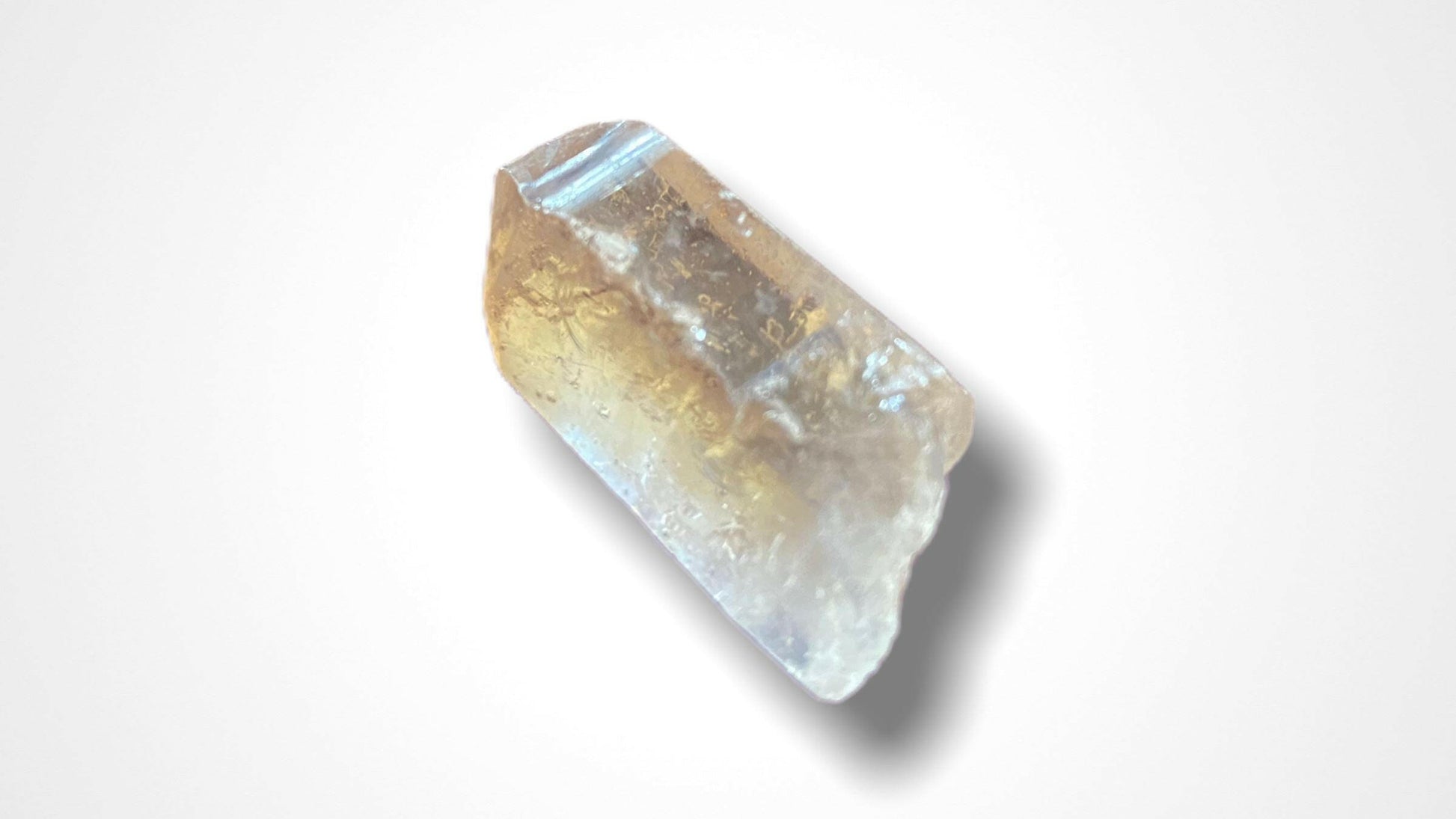 Quartz / Rough.